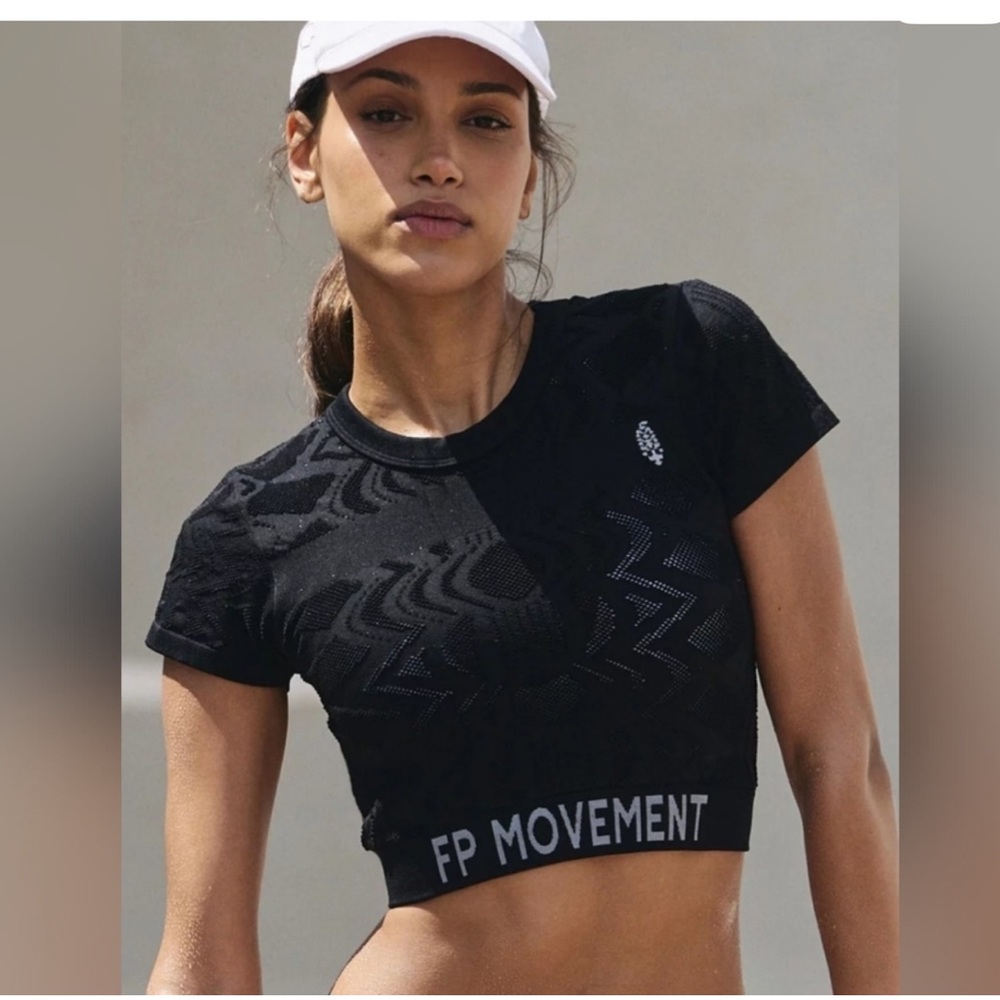 FP Movement Run The Distance Baby Tee, XS/ S